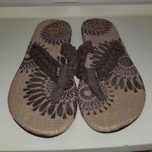 *NWOT* Roxy flip flops